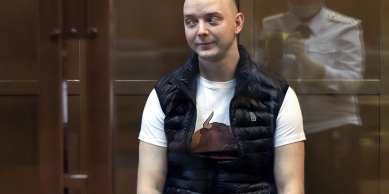  el Abogado de safronov declaró la prohibición de comunicarse con él