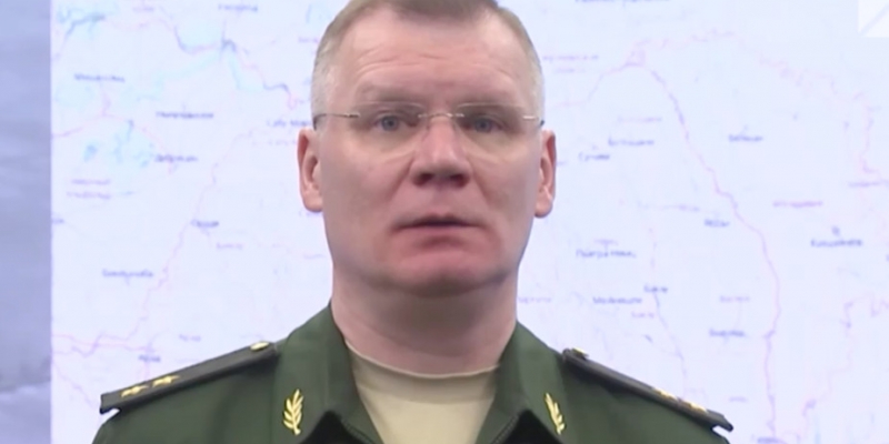  el Ministerio de defensa declaró ataques contra el aeródromo militar del Dnieper 