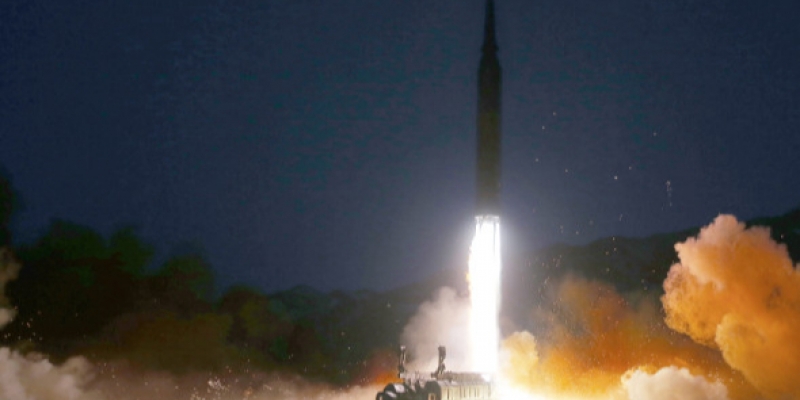  Corea del sur informó sobre el lanzamiento de un misil balístico de la RPDC 