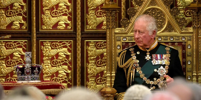  el Príncipe Carlos se convirtió en el nuevo rey de gran Bretaña 