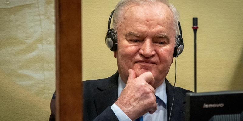  Ratko Mladic fue hospitalizado en la haya 